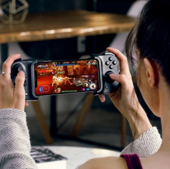 Razer's Kishi made for iPhone - Picture 3 of 7